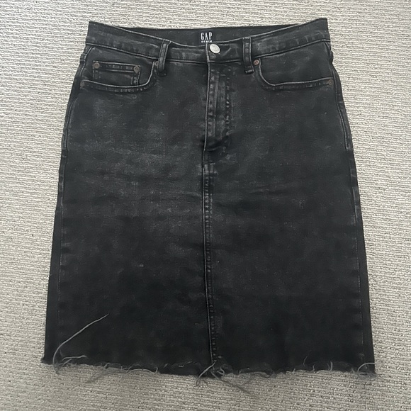 Black short Jean GAP skirt size 27 - Picture 1 of 4